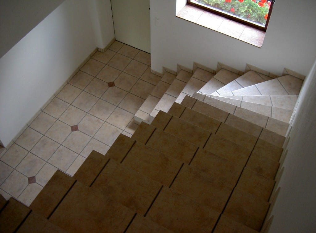 Flurtreppe2